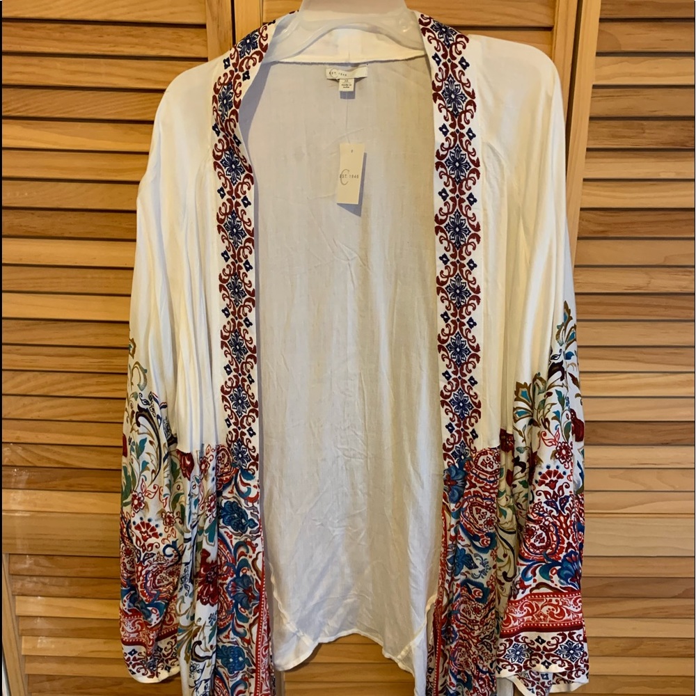 cato XL tunic never worn was too big on me
